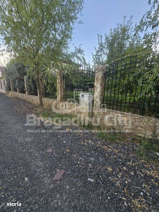 Teren intre case toate utilitatile Bragadiru-3