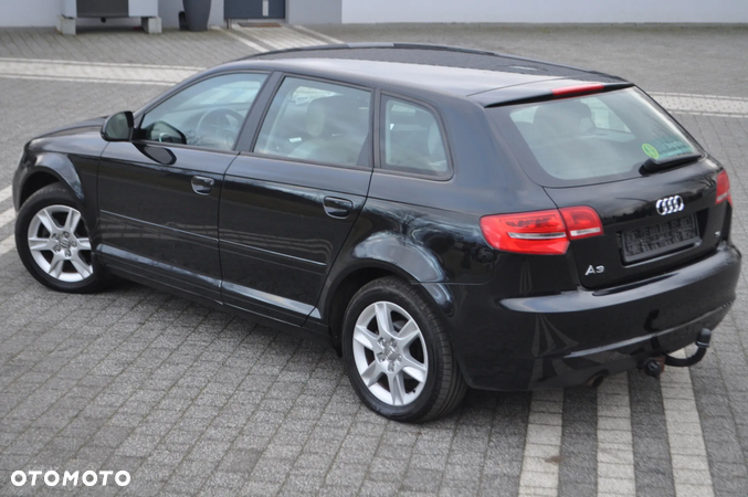 Audi A3 1.6 Attraction - 30