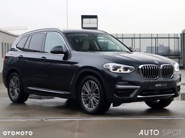 BMW X3 xDrive20d Luxury Line - 8