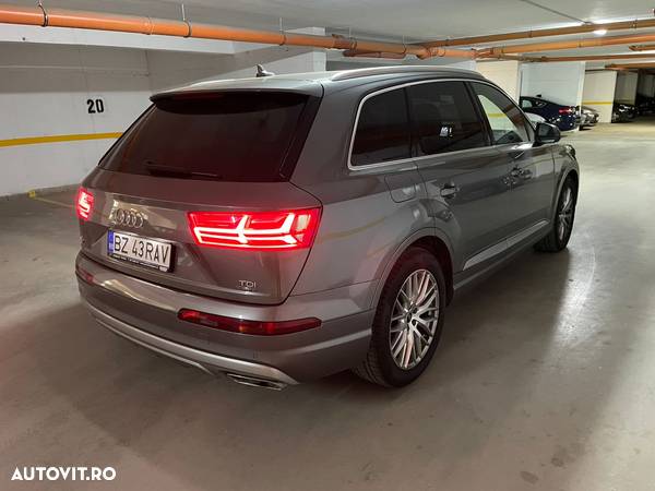 Audi Q7 3.0 TDI Quattro Tiptronic - 24