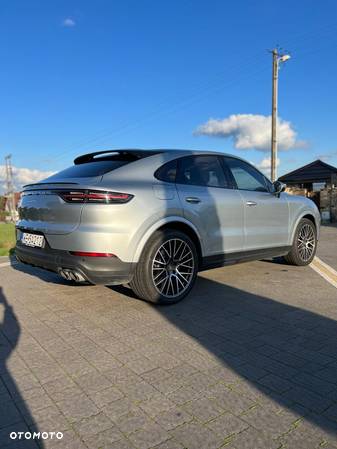 Porsche Cayenne - 12