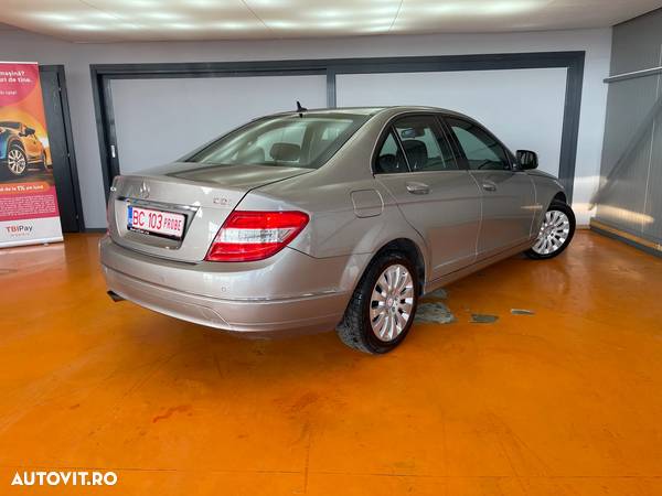 Mercedes-Benz C 220 CDI DPF Automatik Elegance - 4