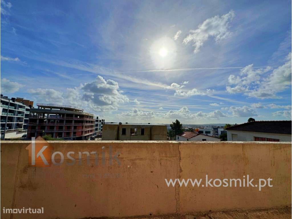 POETAS' GARDEN - PARADELA - LOURES - LISBOA - NOVOS EM CONSTRUÇÃO T1+1-23