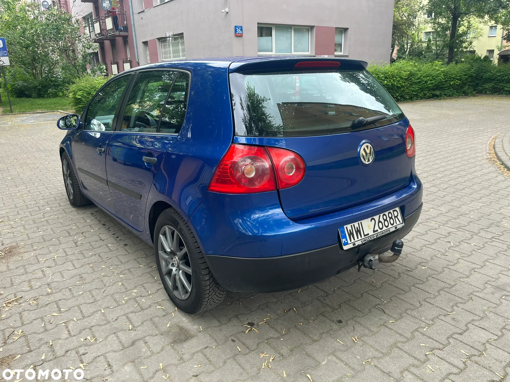 Volkswagen Golf V 1.9 TDI Trendline DSG - 5