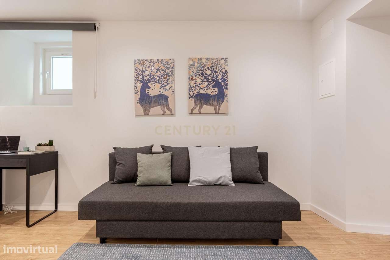 Apartamento T2 para venda na Ajuda com licença de AL-6