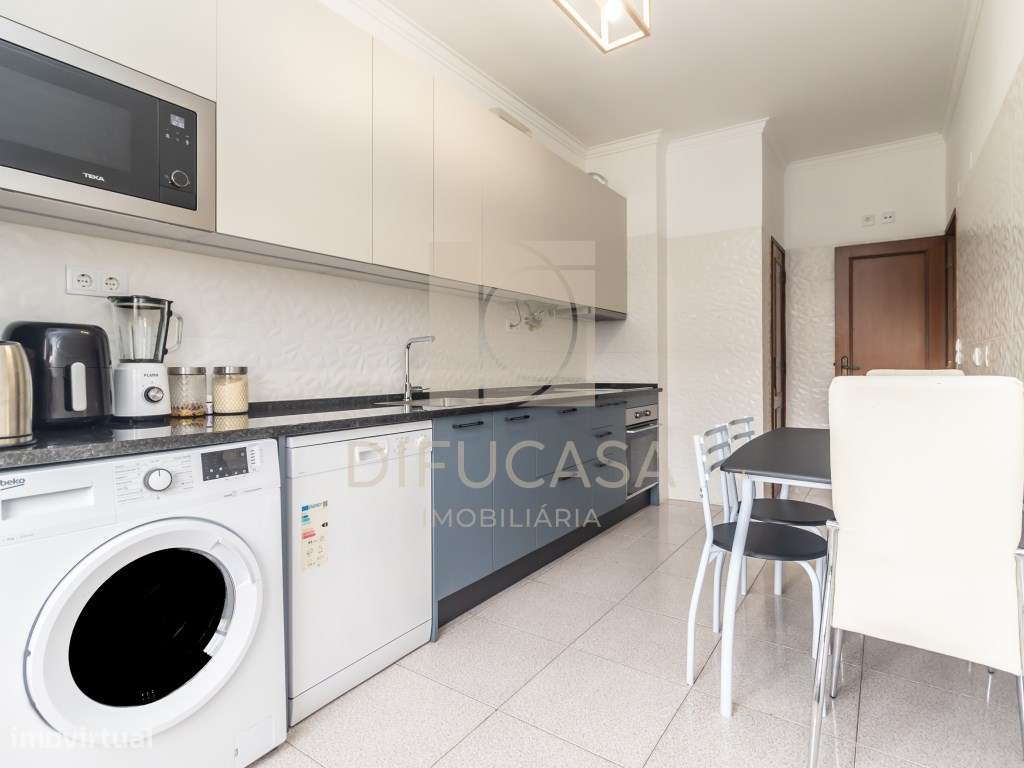 R260_Apartamento T3 Central no Feijó-7