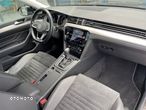 Volkswagen Passat 2.0 TDI Elegance DSG - 19