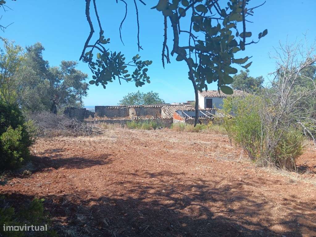 Terreno com ruína, vista mar, Santa Bárbara de Nexe, Faro, Algarve-8