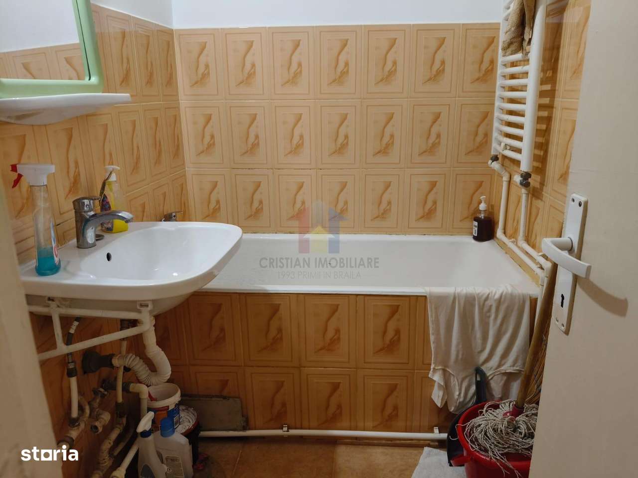 Garsoniera. etaj 2, Mobilata si Utilata, Hipodrom - Sala Polivalenta - Imagine principală: 5/5