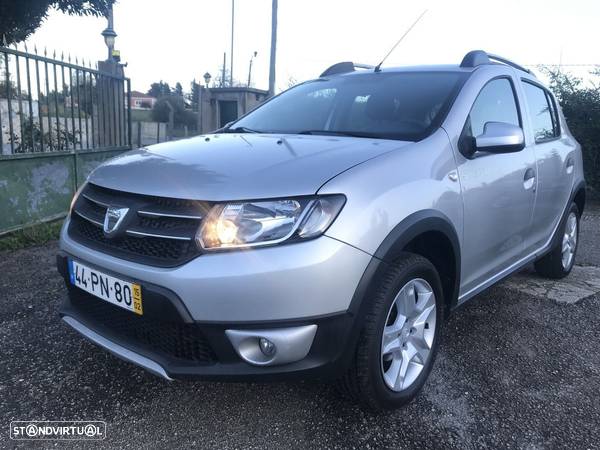 Dacia Sandero 0.9 TCe Stepway - 1