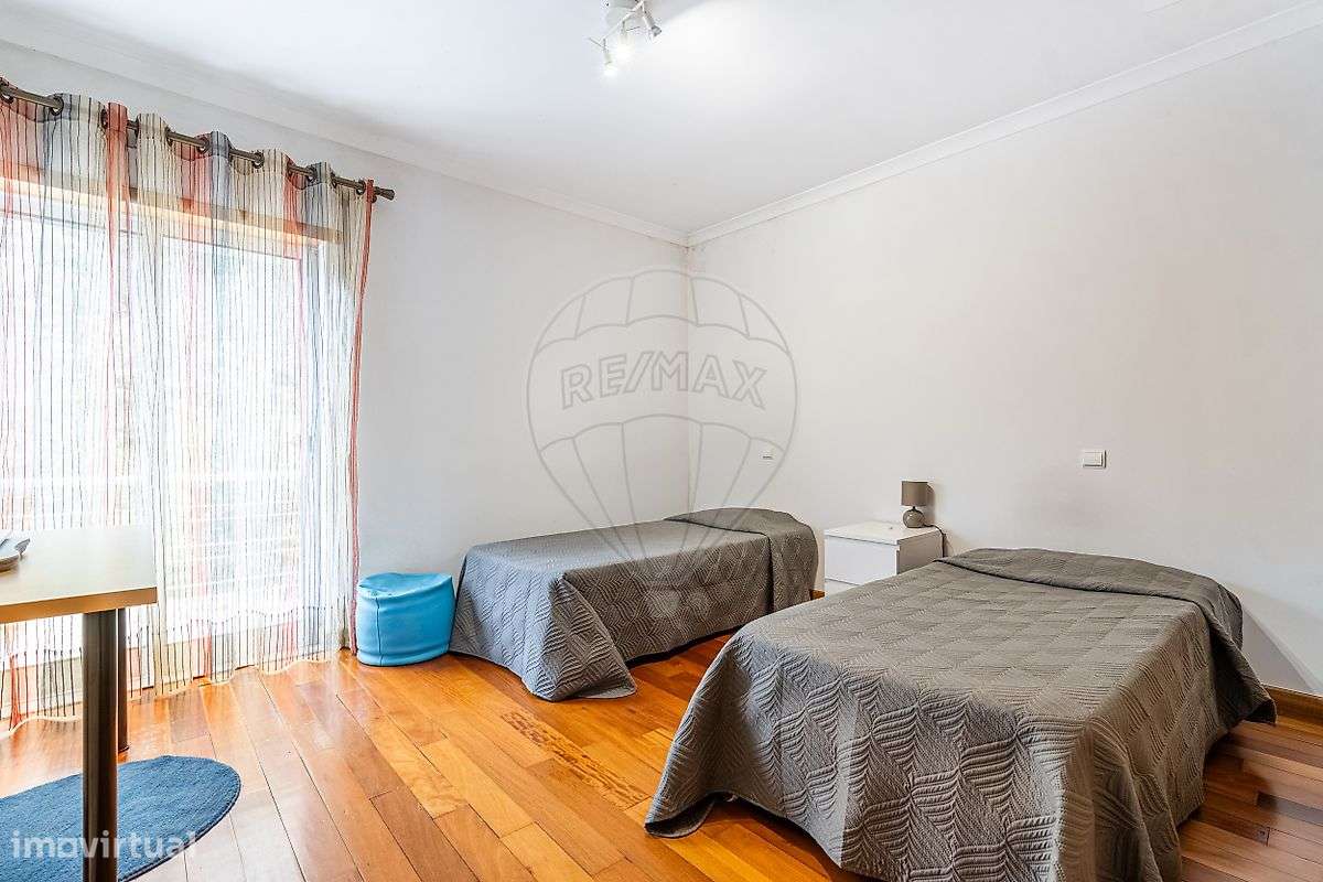 Moradia T5 para venda-19