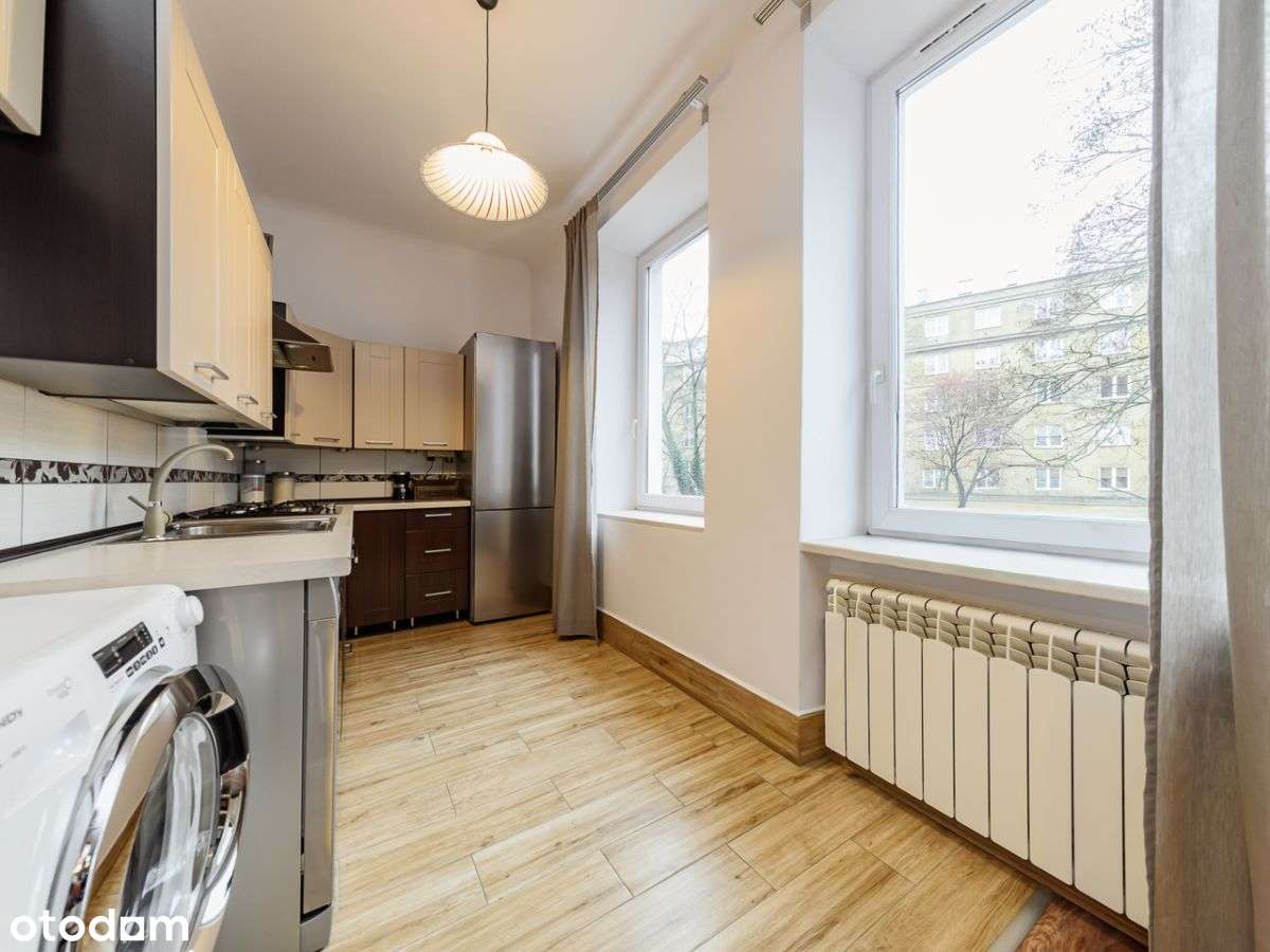 Pl Unii, kamienica, balkon, winda, wysokie-10