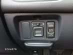 Honda Civic 1.5i VTEC LS - 19
