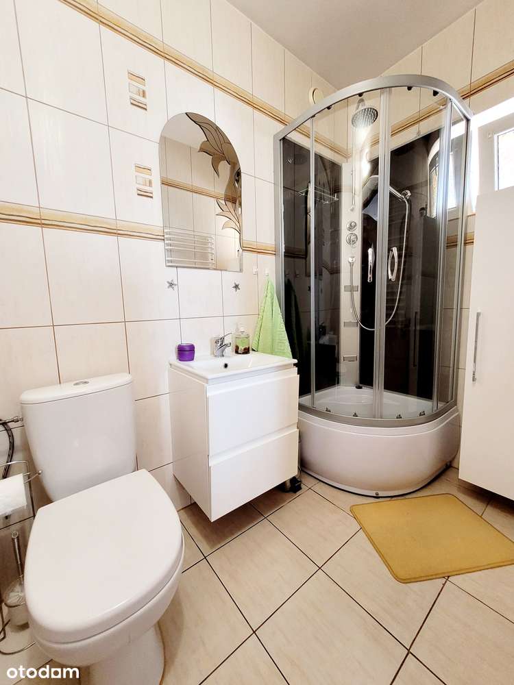 Piękny dom z bajecznym ogrodem!-10