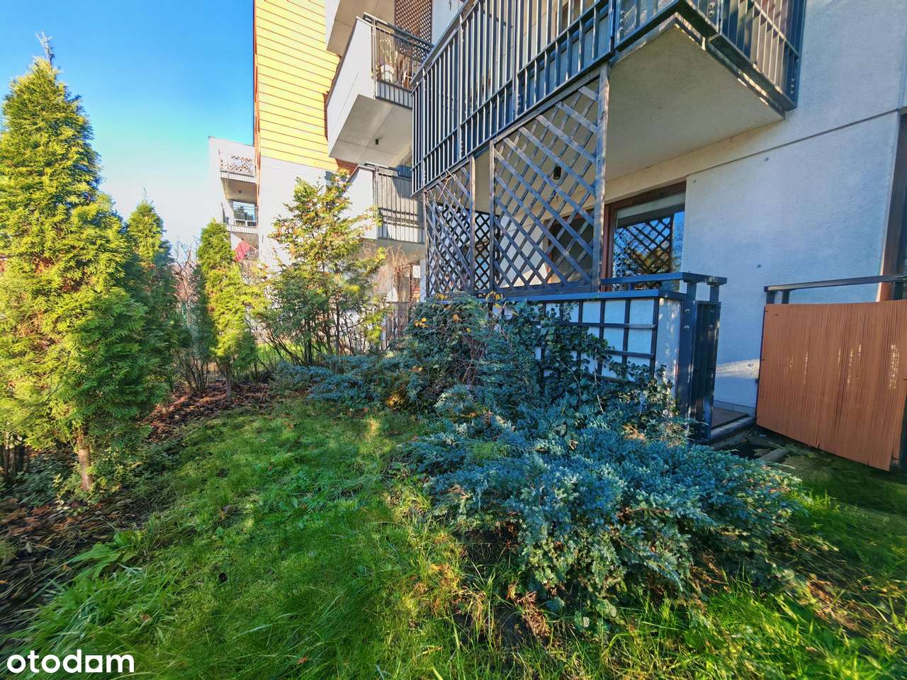 Dostępne od ręki , z dwoma ogrodami-12