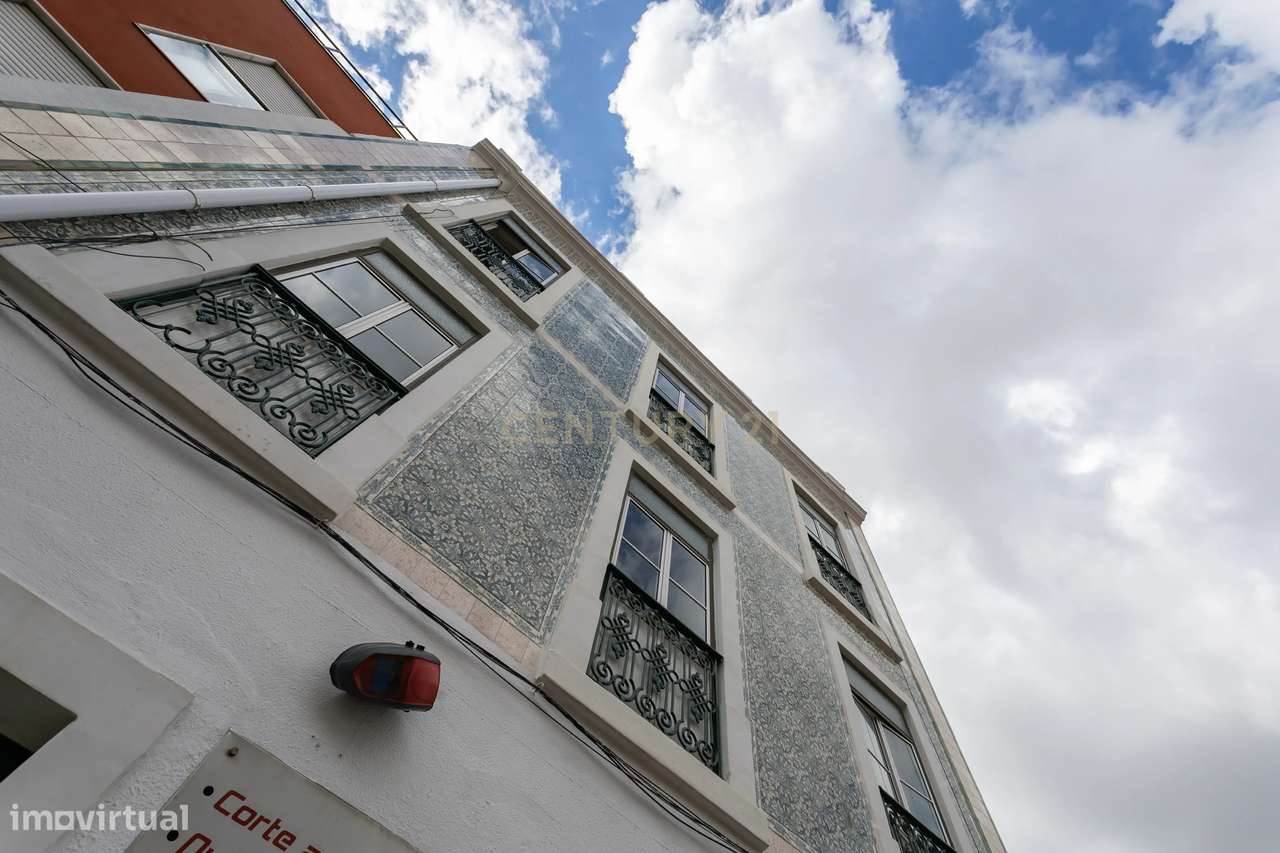 Prédio em Campolide - Lisboa - Grande imagem: 5/38