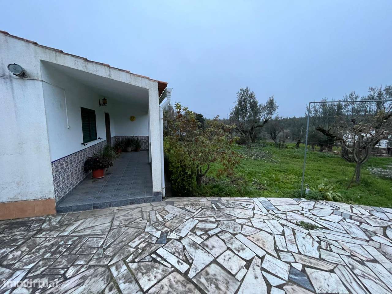 Casa à venda na Quebrada com 60 m2 e terreno de 520 m2, zona calma - Grande imagem: 5/24