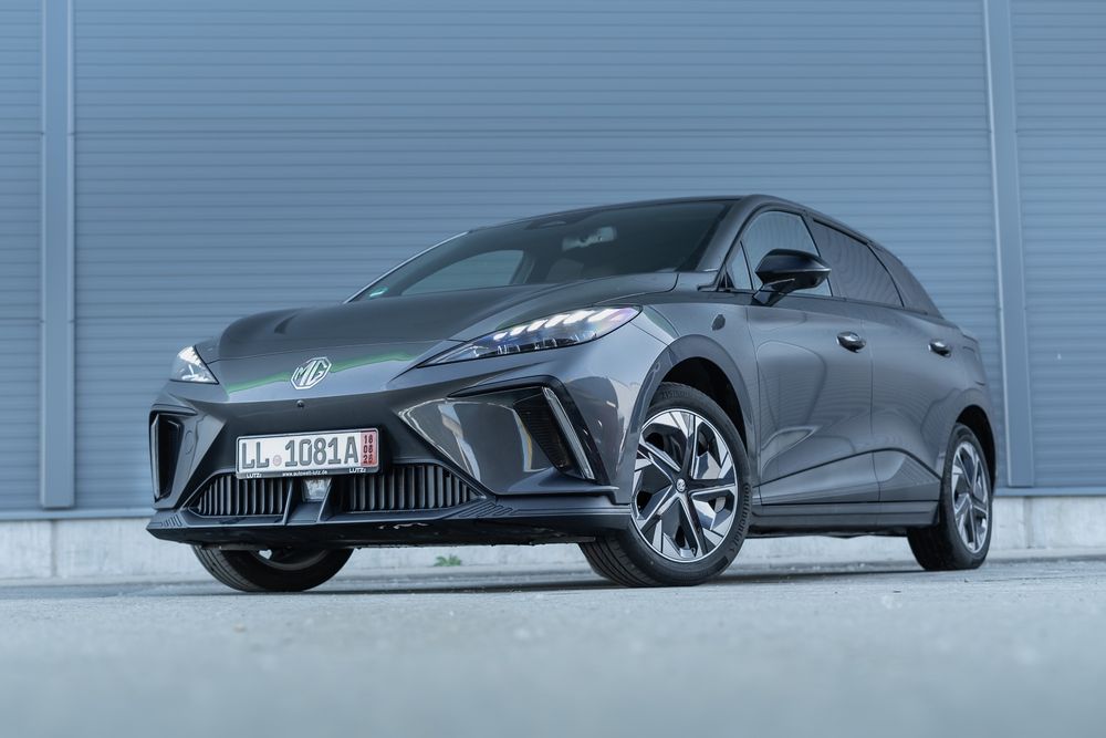 MG MG4 4 Luxury 64 kWh 2023