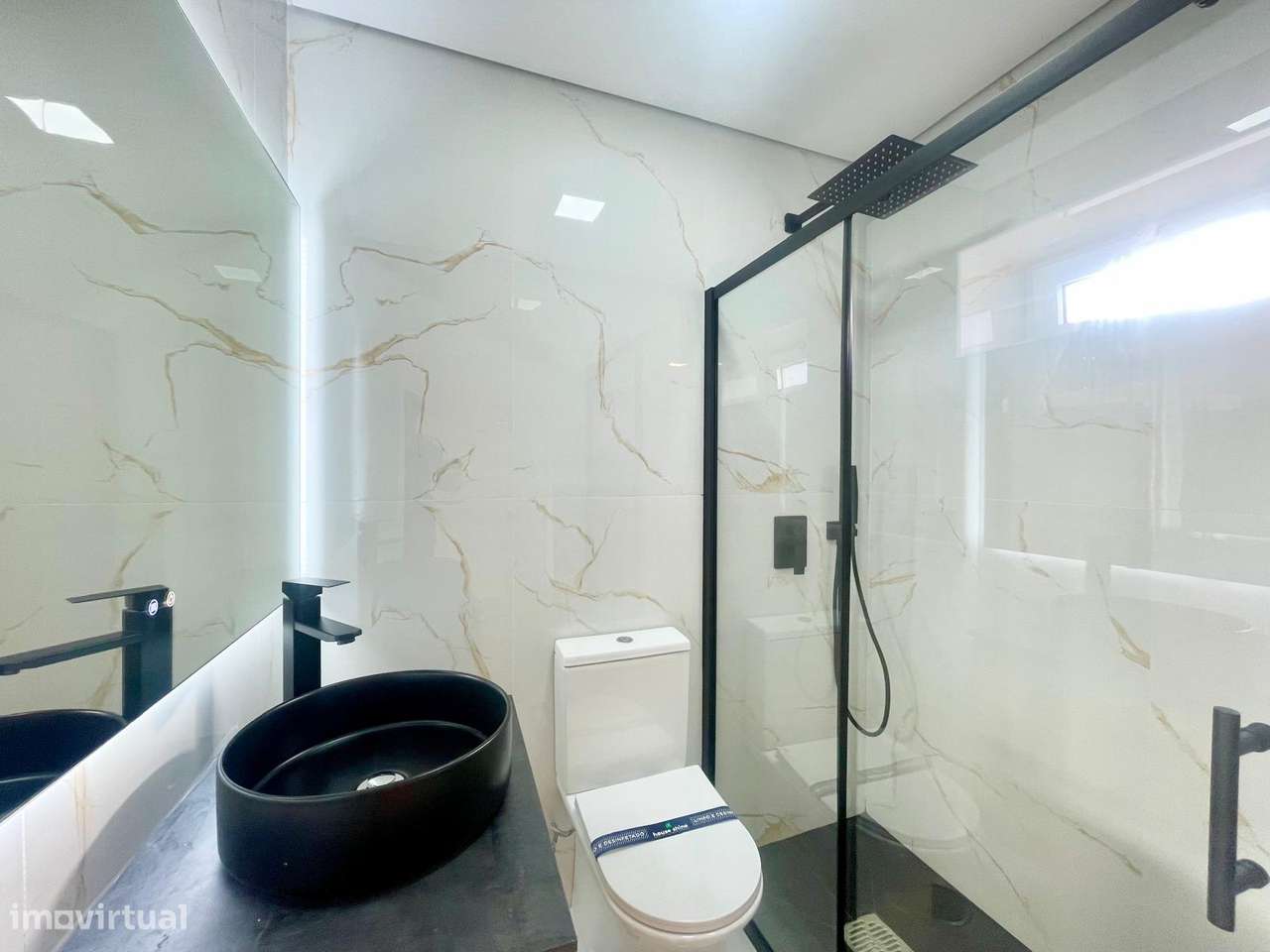 Andar Moradia T2+1  totalmente renovado com terraço em Fradelos, Braga-7