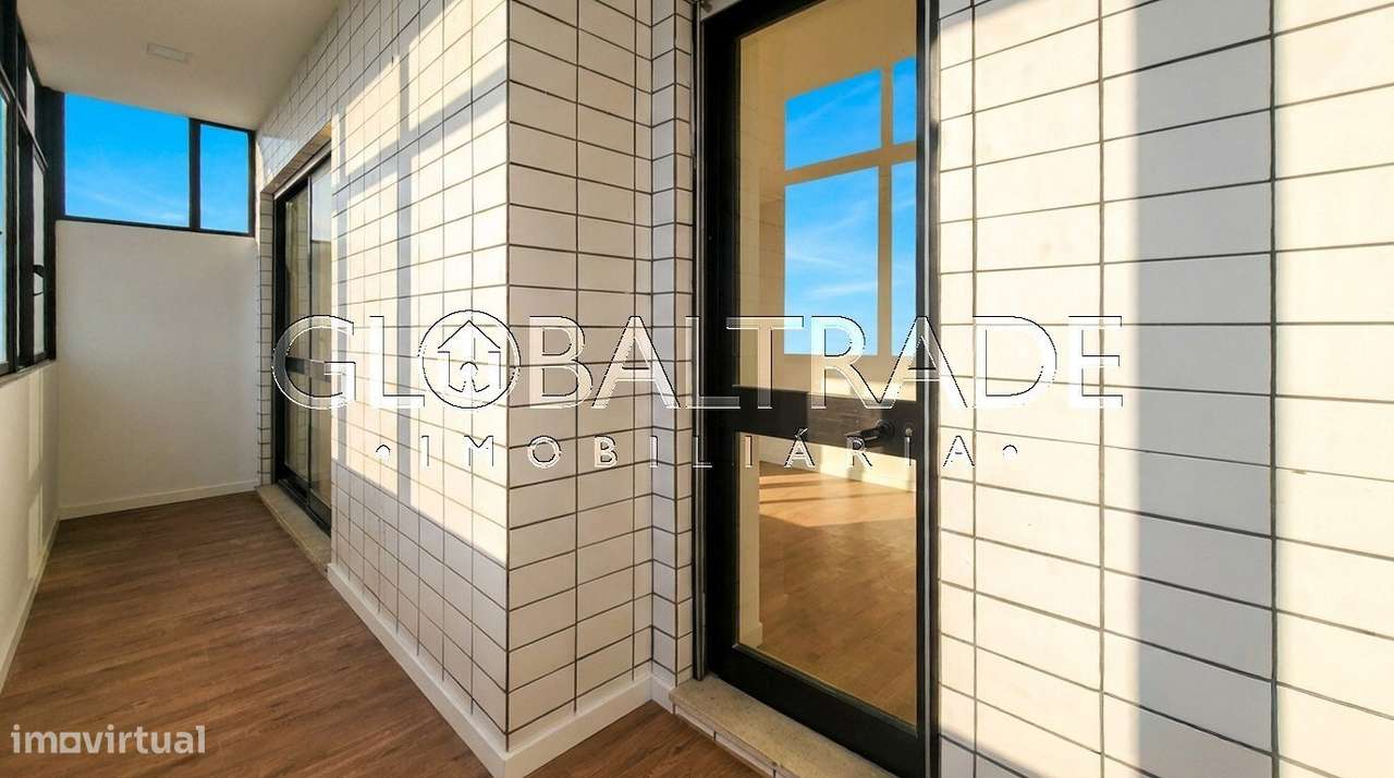 Apartamento T2 Renovado & Equipado em Matosinhos-8