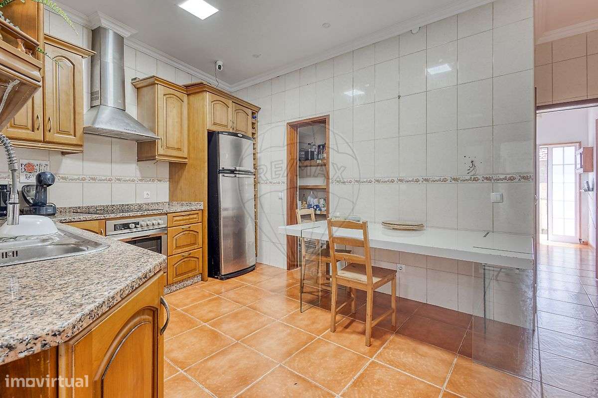 Moradia T4 para venda - Grande imagem: 4/23