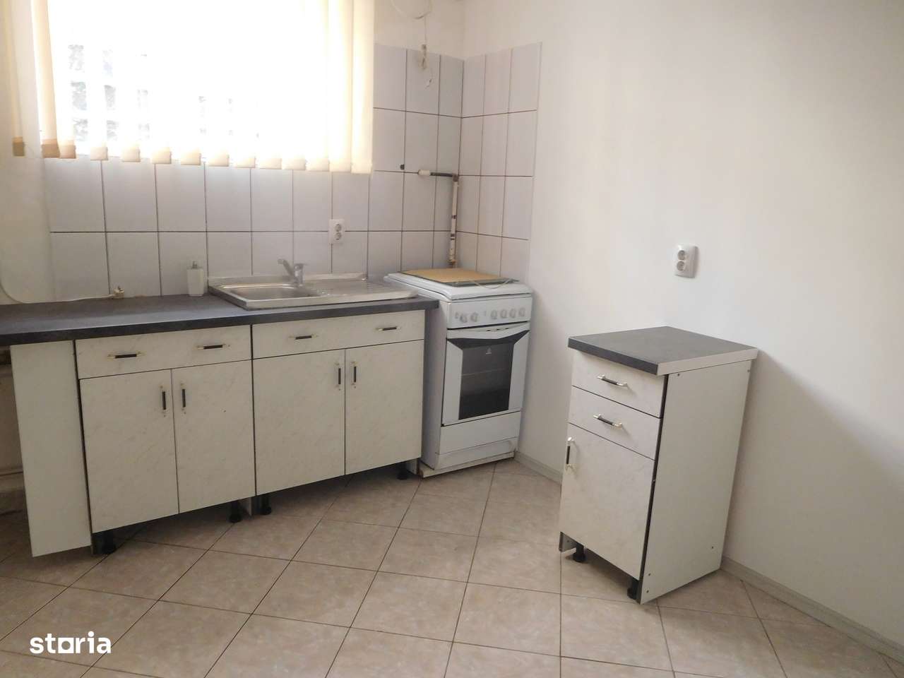 apartament in casa, zona centrala-7