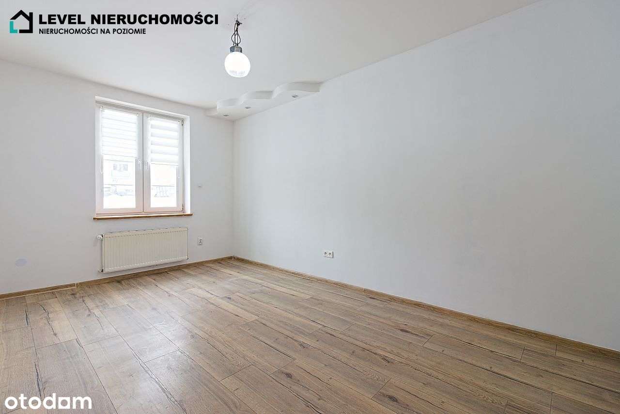 Przestronne mieszkanie dwupokojowe-5