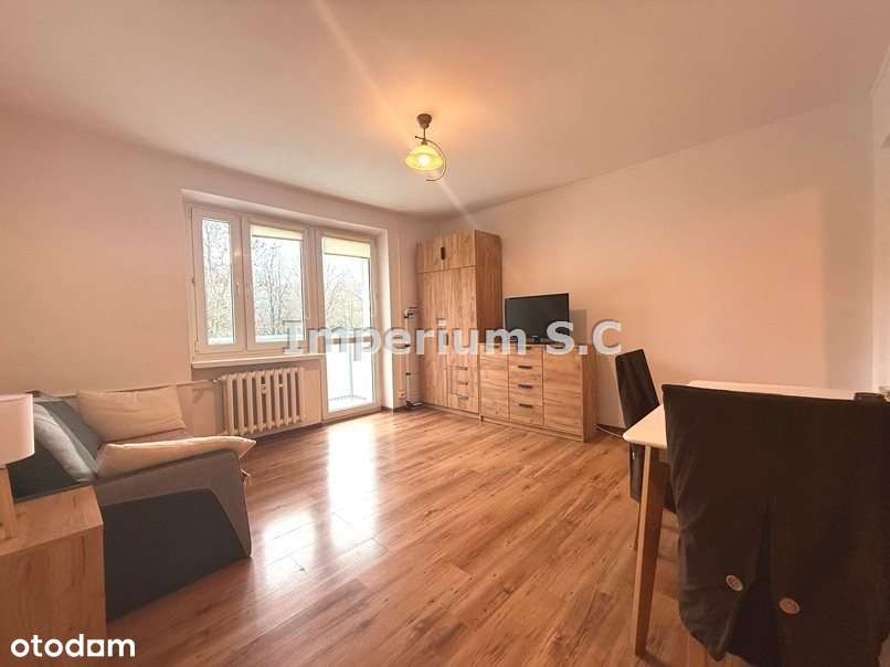 Okazja! Kawalerka na idealnym 1 piętrze.-2