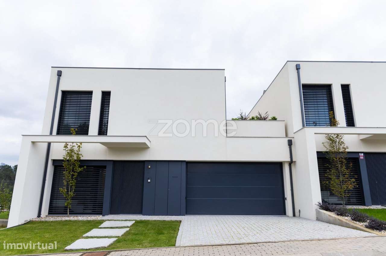 Moradia T3 em Banda - Palmeira - Grande imagem: 2/16