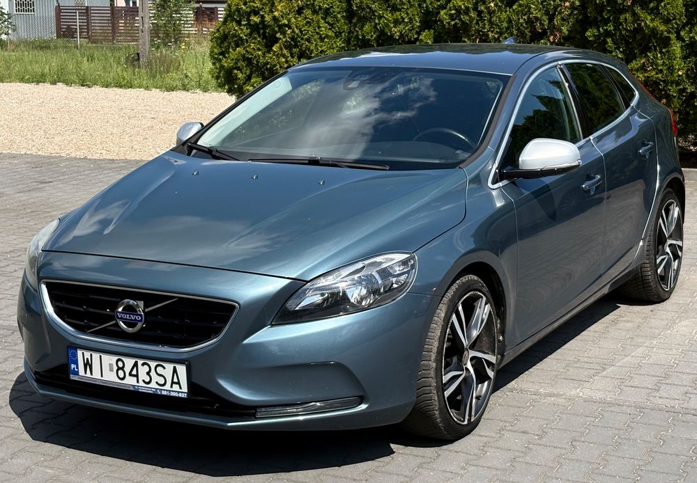 Volvo V40 II (2012-) D2 You 2014