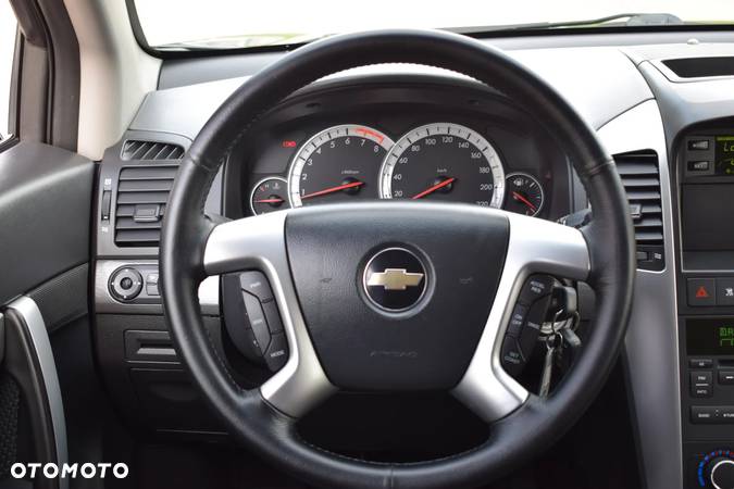 Chevrolet Captiva 2.4 2WD 7 Sitzer LS Family Edition - 36