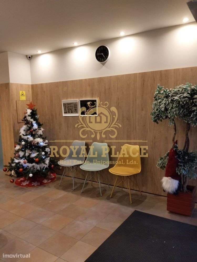 Loja para arrendamento em Fiães - Grande imagem: 2/28