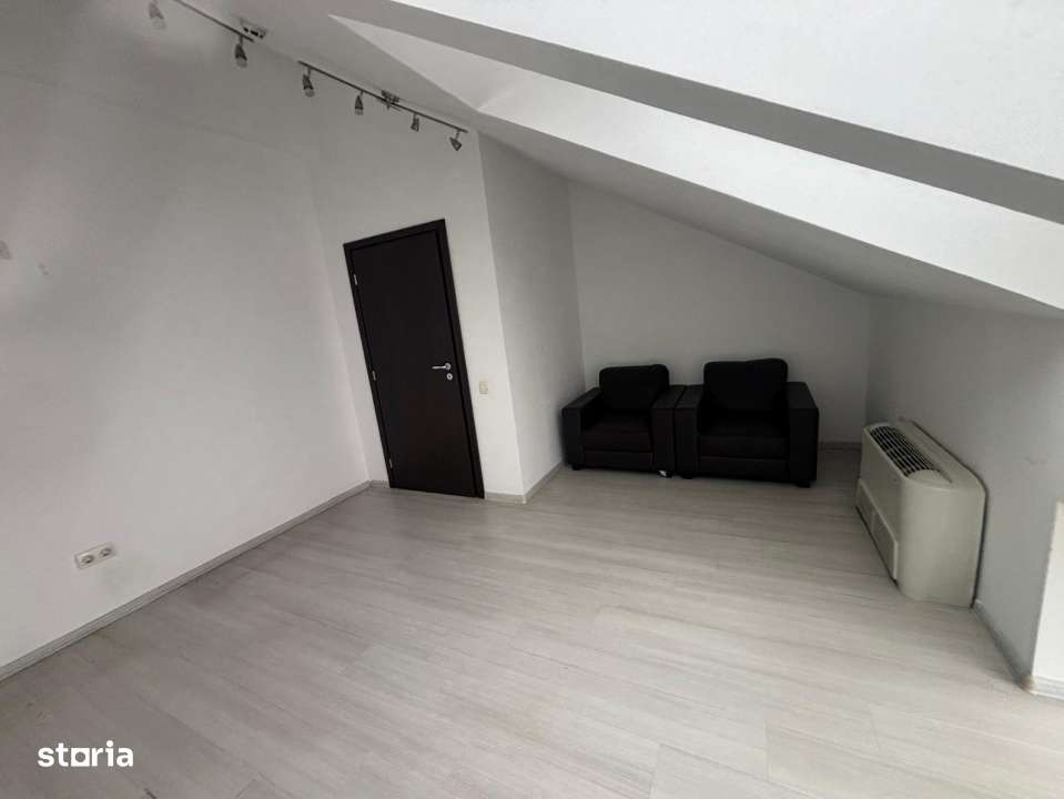 Spatiu comercial cu 4 incaperi 110 mp, situat in zona Aurel Vlaicu - Imagine principală: 5/9