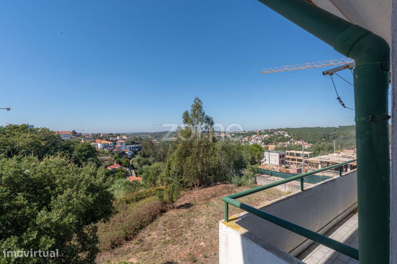 Apartamento T2 Duplex em Santo António dos Olivais, Coimbra-18