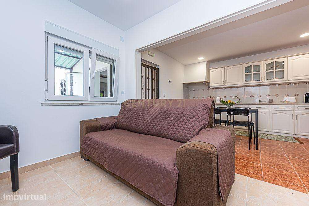 Alojamento Estudantil LÁ-SALETTE ( quarto Melro Azul 11m2 ) - Grande imagem: 5/30