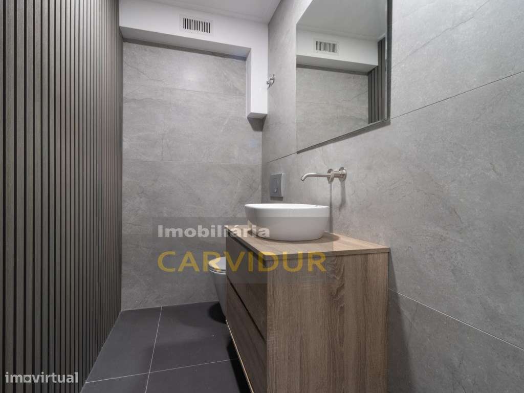 Apartamento T3 remodelação contemporânea com Quintal-13