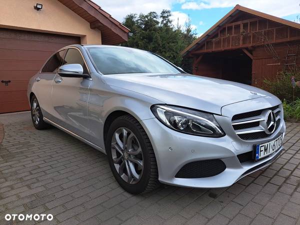 Mercedes-Benz Klasa C 180 (BlueEFFICIENCY) Avantgarde - 19