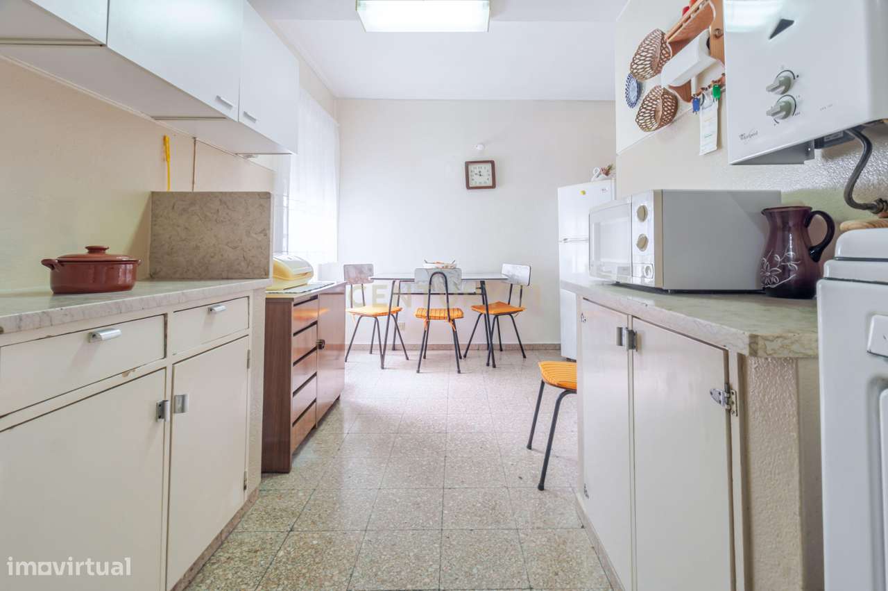 Apartamento T3 em Setúbal  e Boa Exposição Solar-5