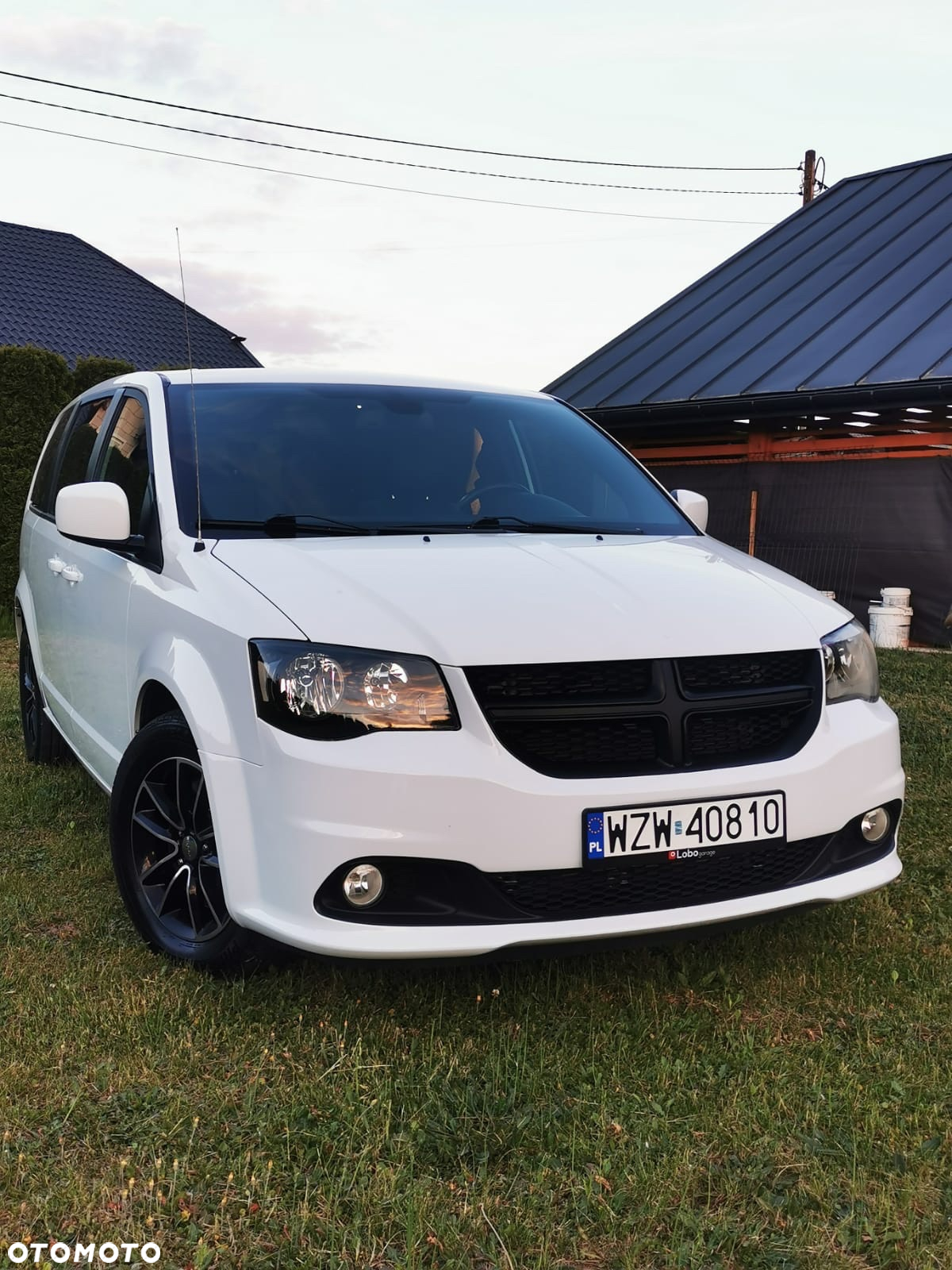 Dodge Grand Caravan 3.6 R/T - 9