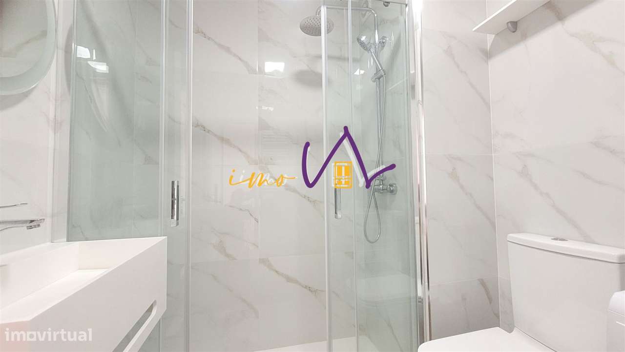 Apartamento T1, primeira linha, vistas de mar-15