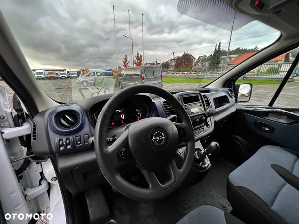 Opel Vivaro Long Doka Brygadówka 6-miejsc Salon PL - 6