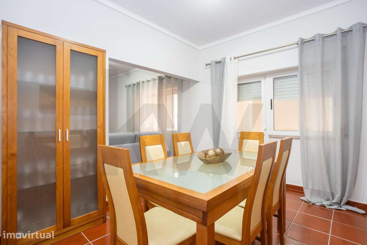 Apartamento T3 no Laranjeiro, Almada – Potencial Único e Localização P-14