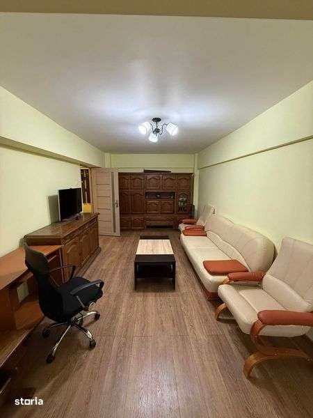 Inchiriez apartament 2 camere zona Lapus Mall Electroputere - Imagine principală: 5/8