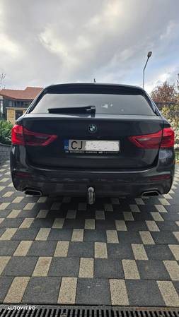 BMW Seria 5 530d xDrive AT - 11