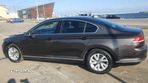 Volkswagen Passat 2.0 TDI DSG Comfortline - 7