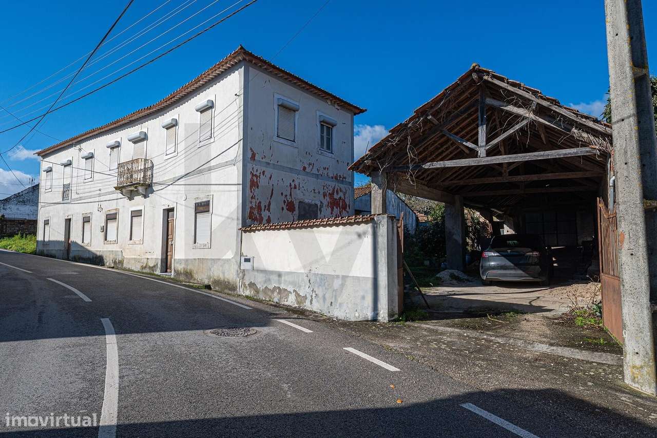 Moradia T10 com Terreno (ÁREA TOTAL 1143m2)  – Arneiro das Milhariças - Grande imagem: 2/41