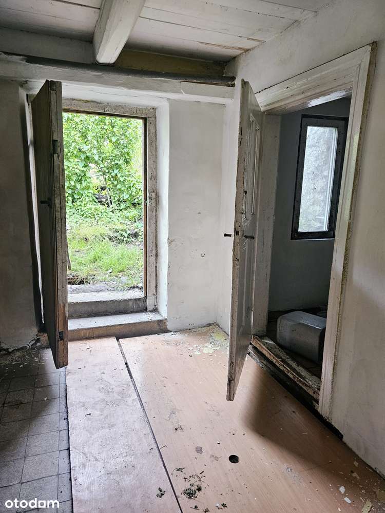 Dom do remontu 135m2 Rynek Liszki/ działka 5ar-3