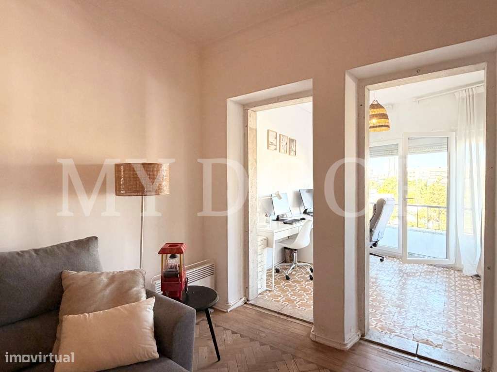 Apartamento T2 - Moscavide - Vista e muita LUZ - 3º andar-7