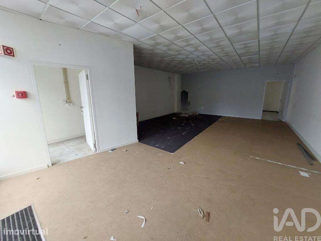 Loja / Estabelecimento Comercial em Oiã de 182,00 m2 - Grande imagem: 4/9