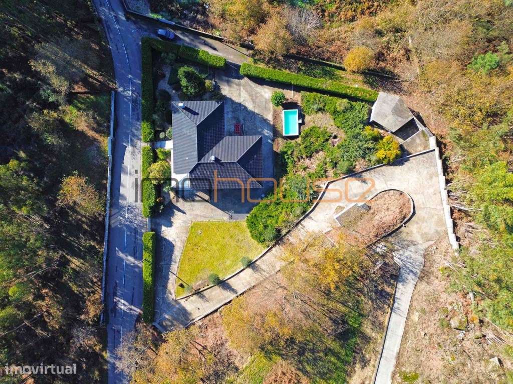 Moradia pronta habitar na Montanha - 1ha de Terreno-42